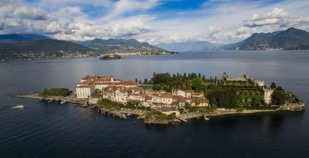 Isola Bella Apartments - Via Villa 28 ストレーザ エクステリア 写真